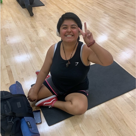 Meet your Posher, Juana - Picture 13 of 16